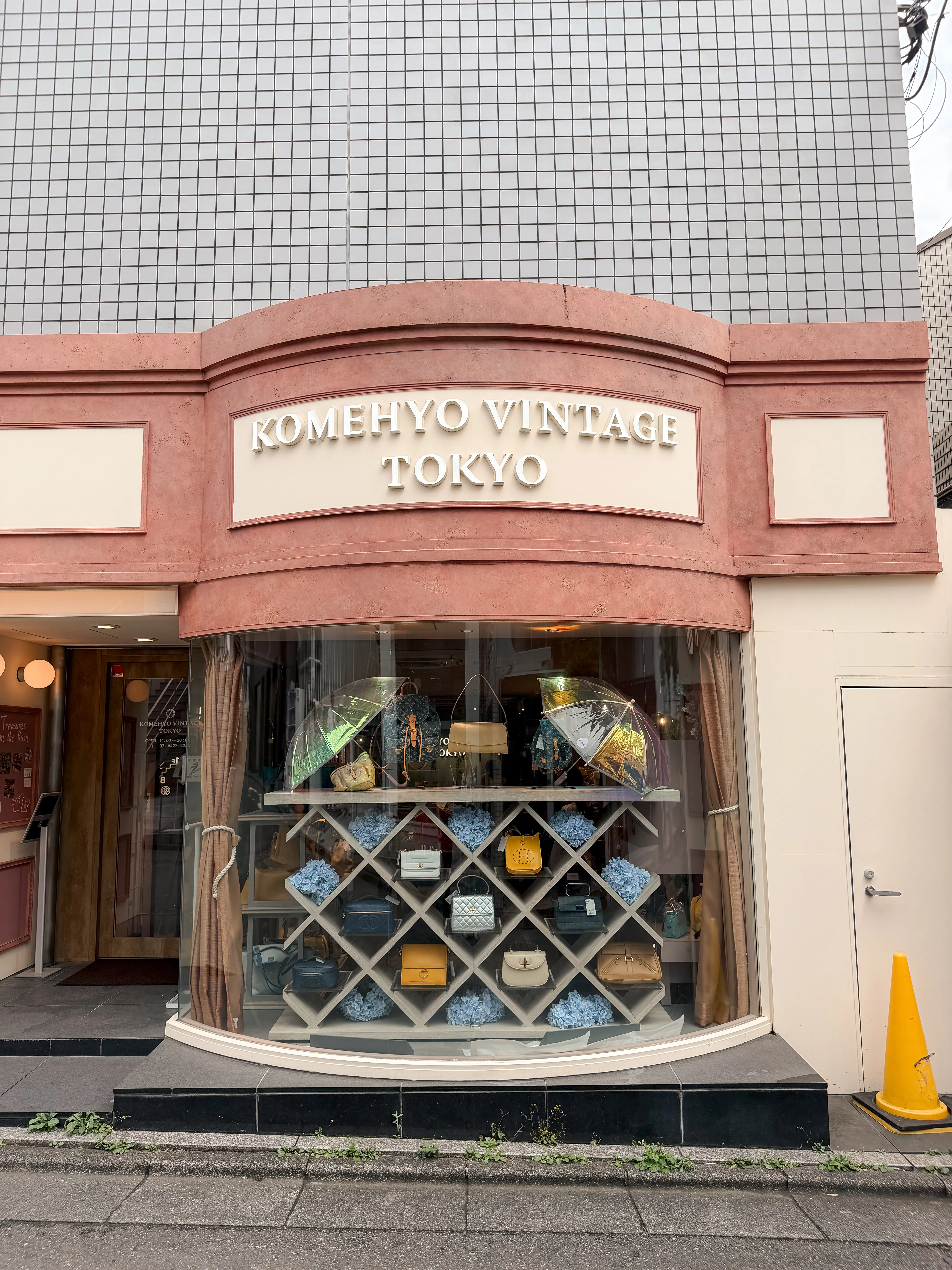 Pink Komehyo Vintage Tokyo storefront in Jingumae